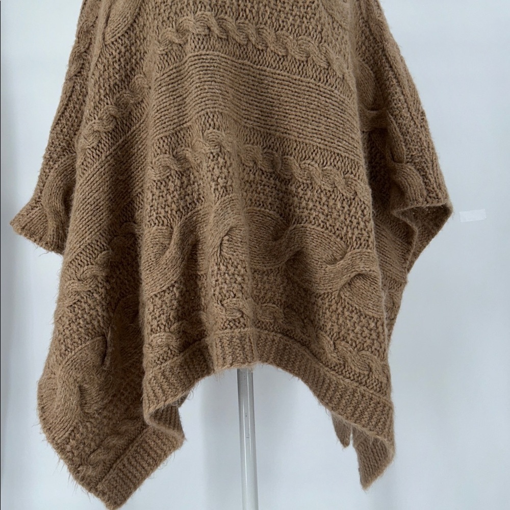Anthropologie Rosamund -Cable Knit Poncho Sweater Size XS/S - Picture 6 of 10